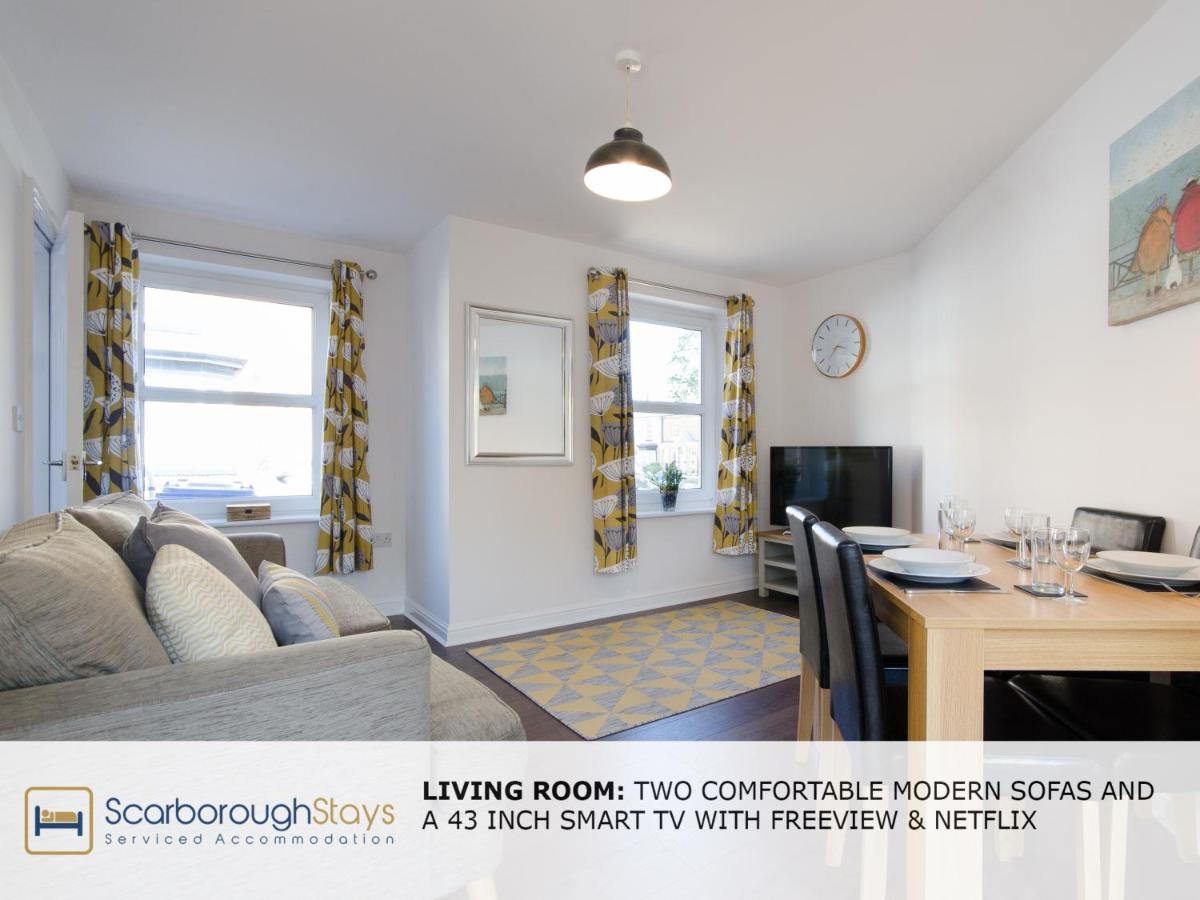 Candler Lodge - 3 Bedroom Townhouse With Parking - Patio Area & Seating Scarborough Exterior photo